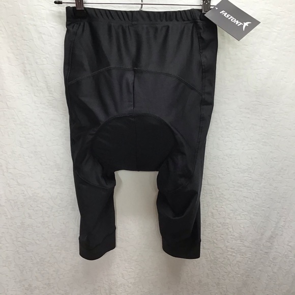 Men’s new black bicycle shorts. Size medium - Picture 4 of 5